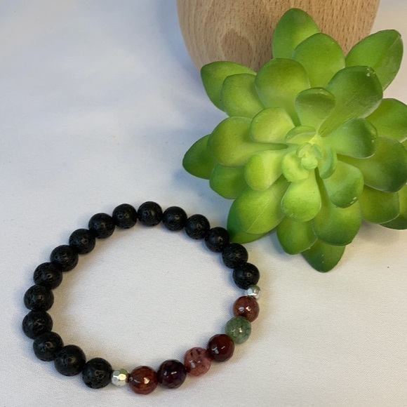 Agate Gemstone and Lava Stone Stretch Beaded Bracelet - Picture 4 of 10